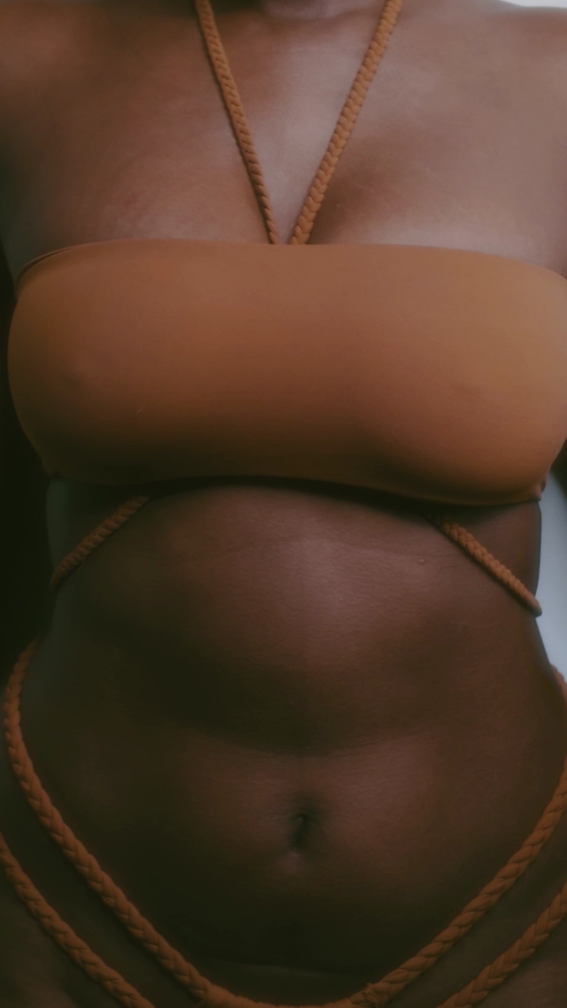 TIE YUH - TOP