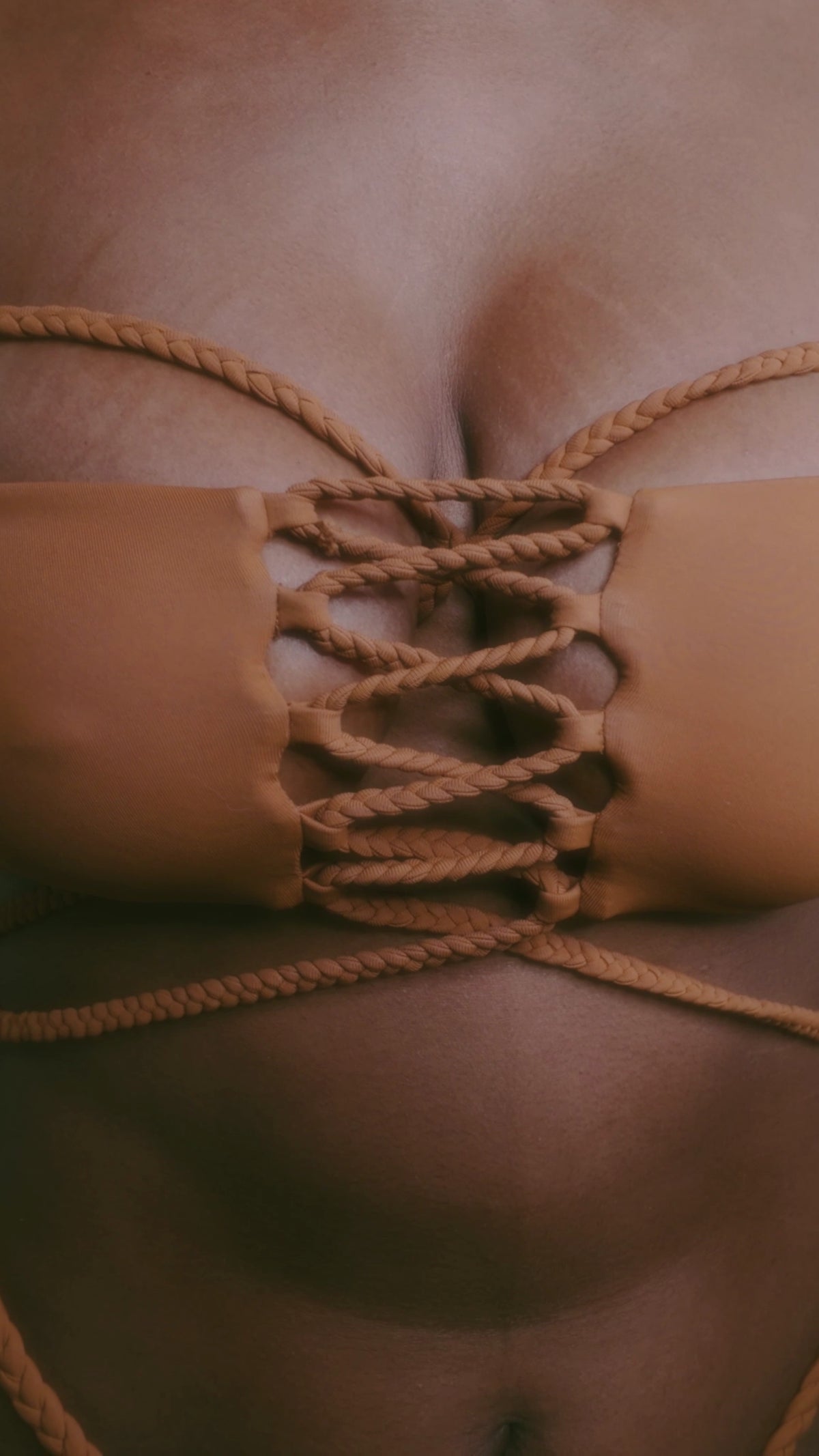 TIE YUH - TOP